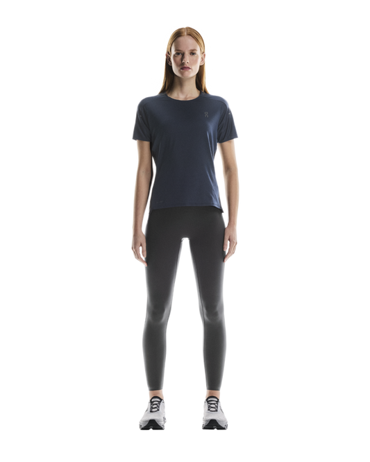 On Women's Performance-T | Navy/Black