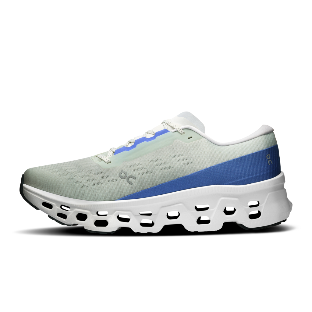 On Men’s Cloudmonster 3