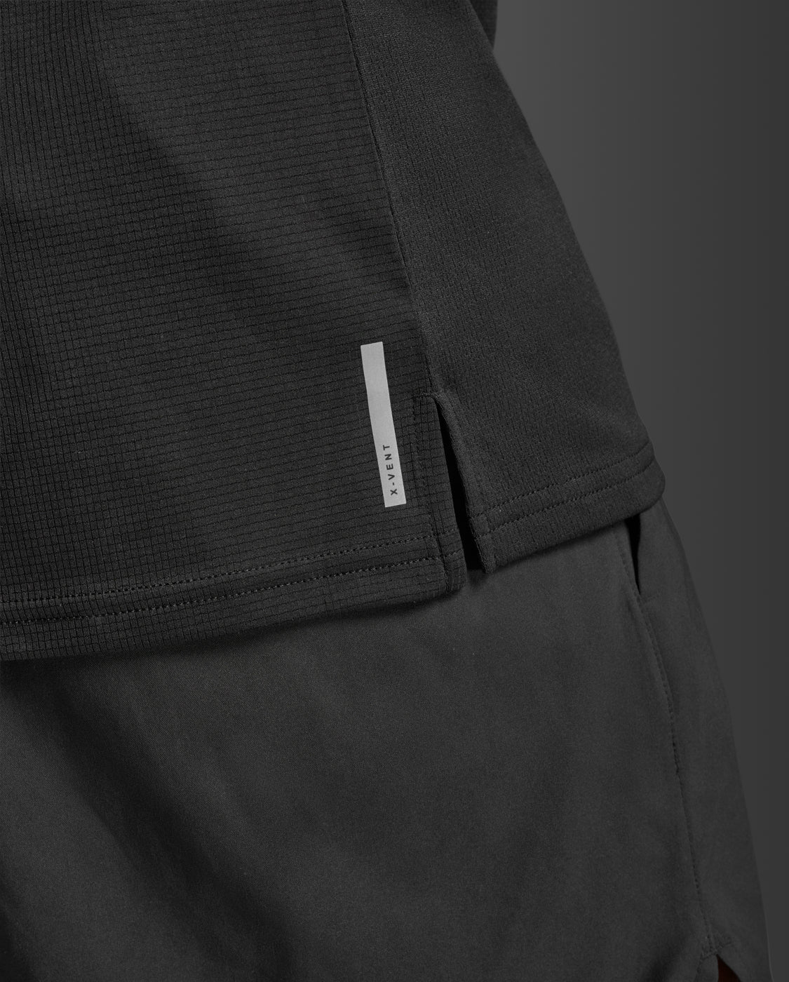 2XU Men's Aero Tee | Black/Silver Reflective