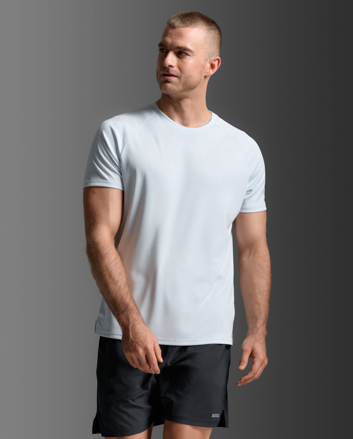 2XU Men's Aero Tee | Moonstone/Black Reflective