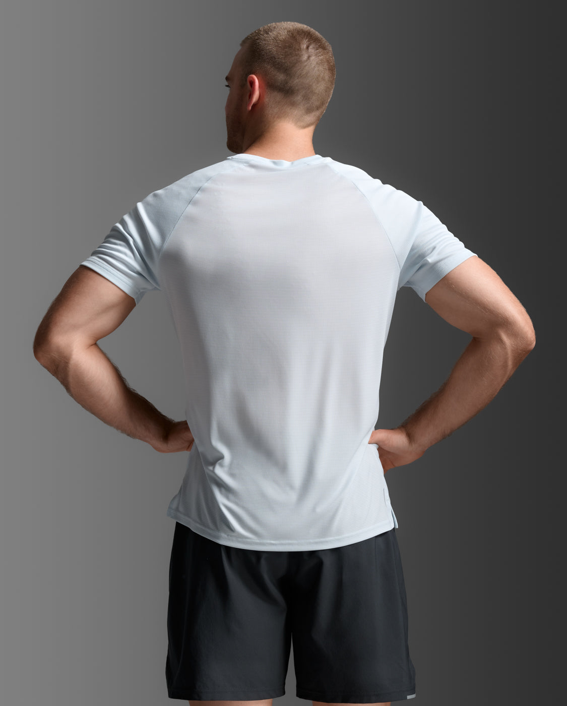 2XU Men's Aero Tee | Moonstone/Black Reflective