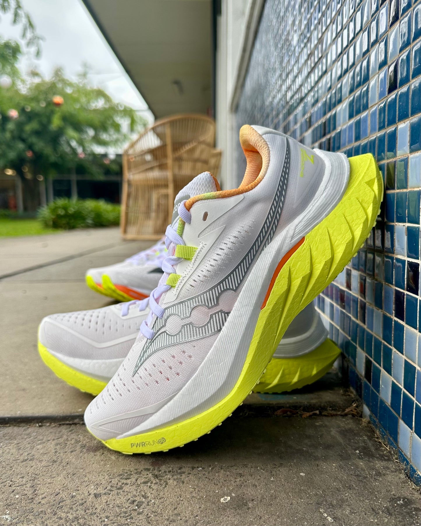 Saucony Women's Endorphin Speed 4 | White/Sunny | Final Sale