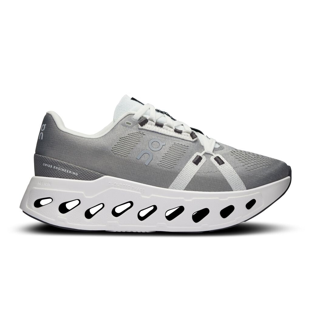 On Running Women's Cloudeclipse | Alloy/White | Final Sale