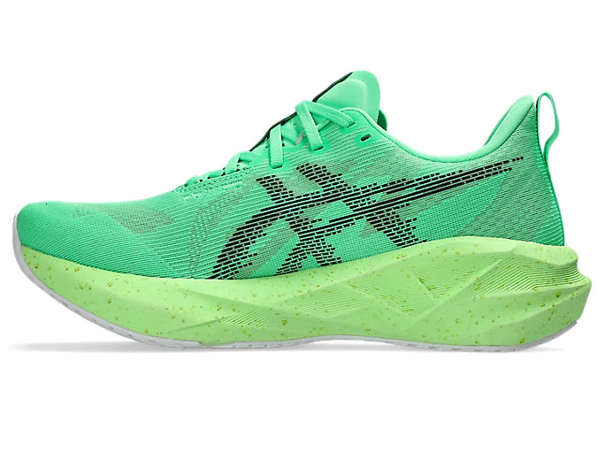 ASICS Men's NOVA BLAST 5 | Vital Green/Black