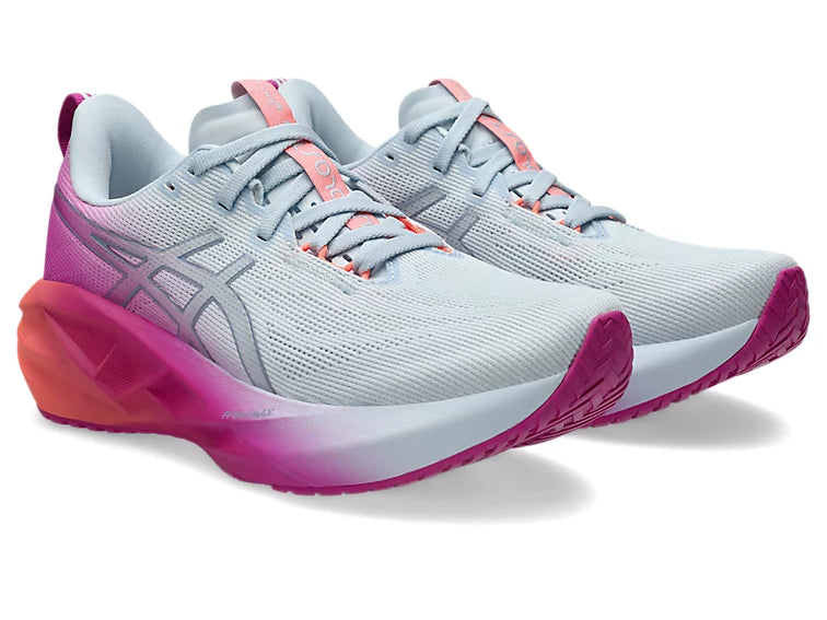 ASICS Women’s Novablast 5 | Sky/Digital Sakura