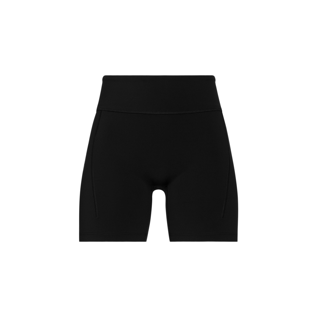On Women's Performance Tights Shorts | Black