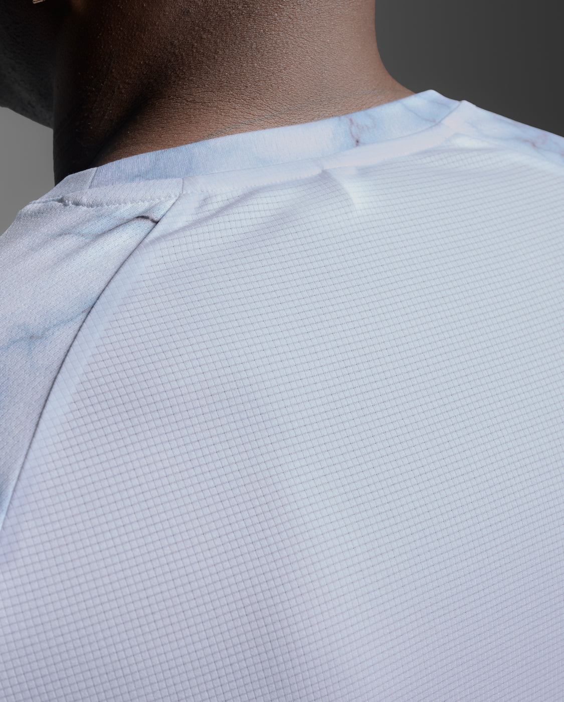 2XU Men's Aero Tee | Blue Marble/Black Reflective