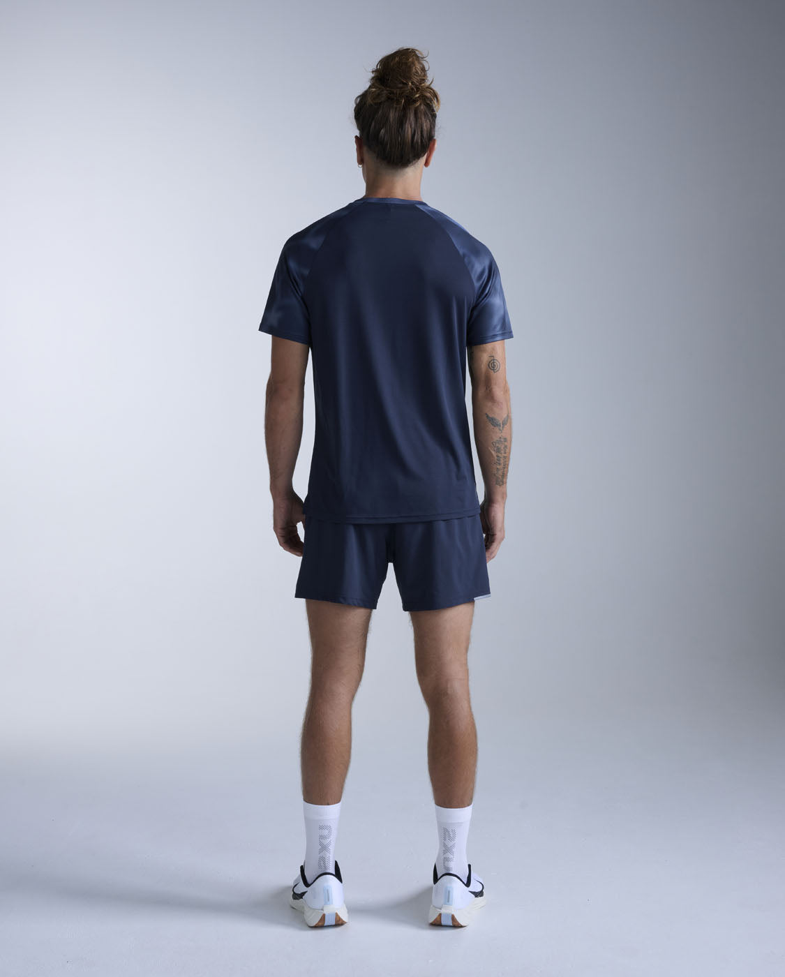 2XU Men's Aero Tee | Midnight Marble/Silver Reflect