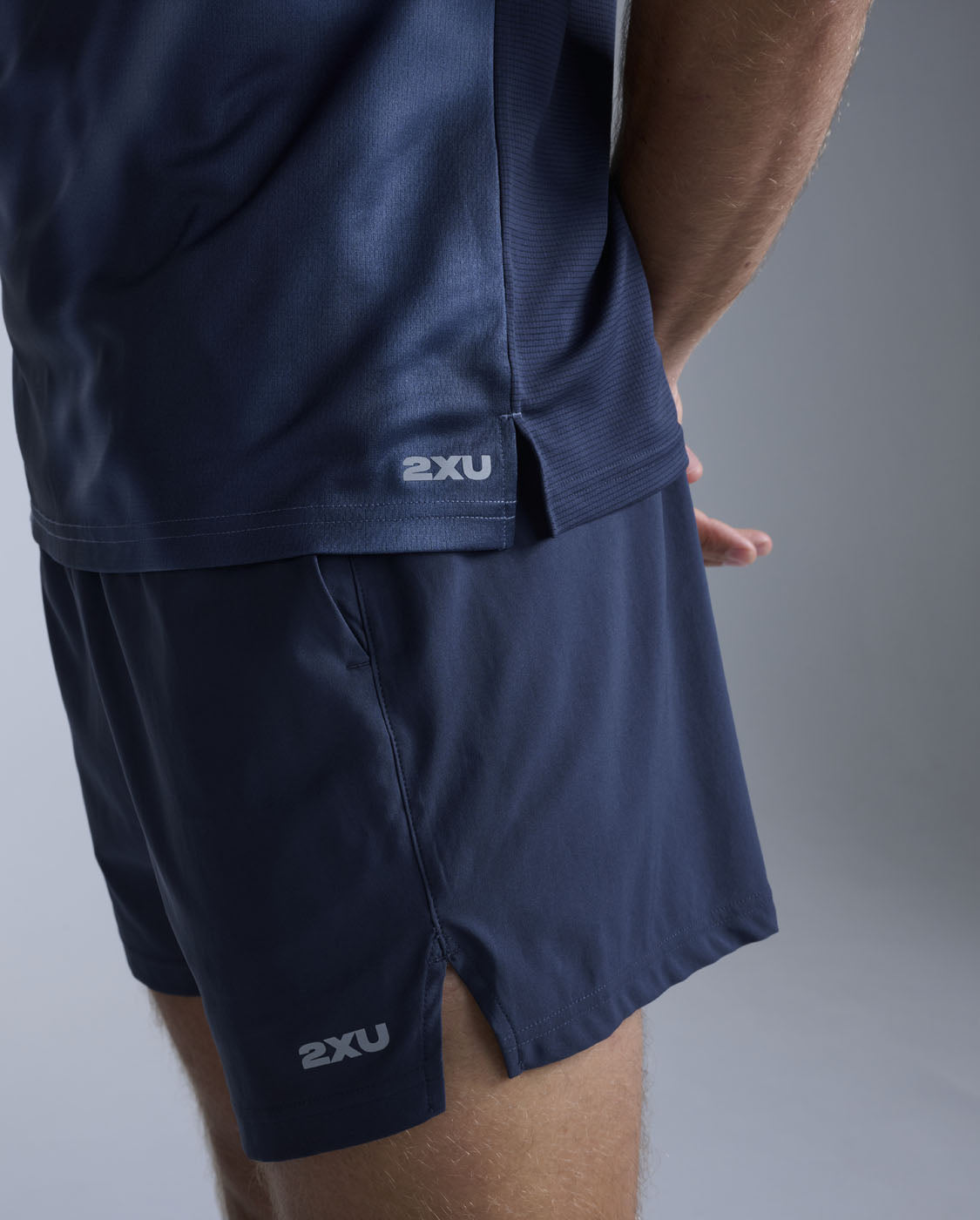 2XU Men's Aero Tee | Midnight Marble/Silver Reflect