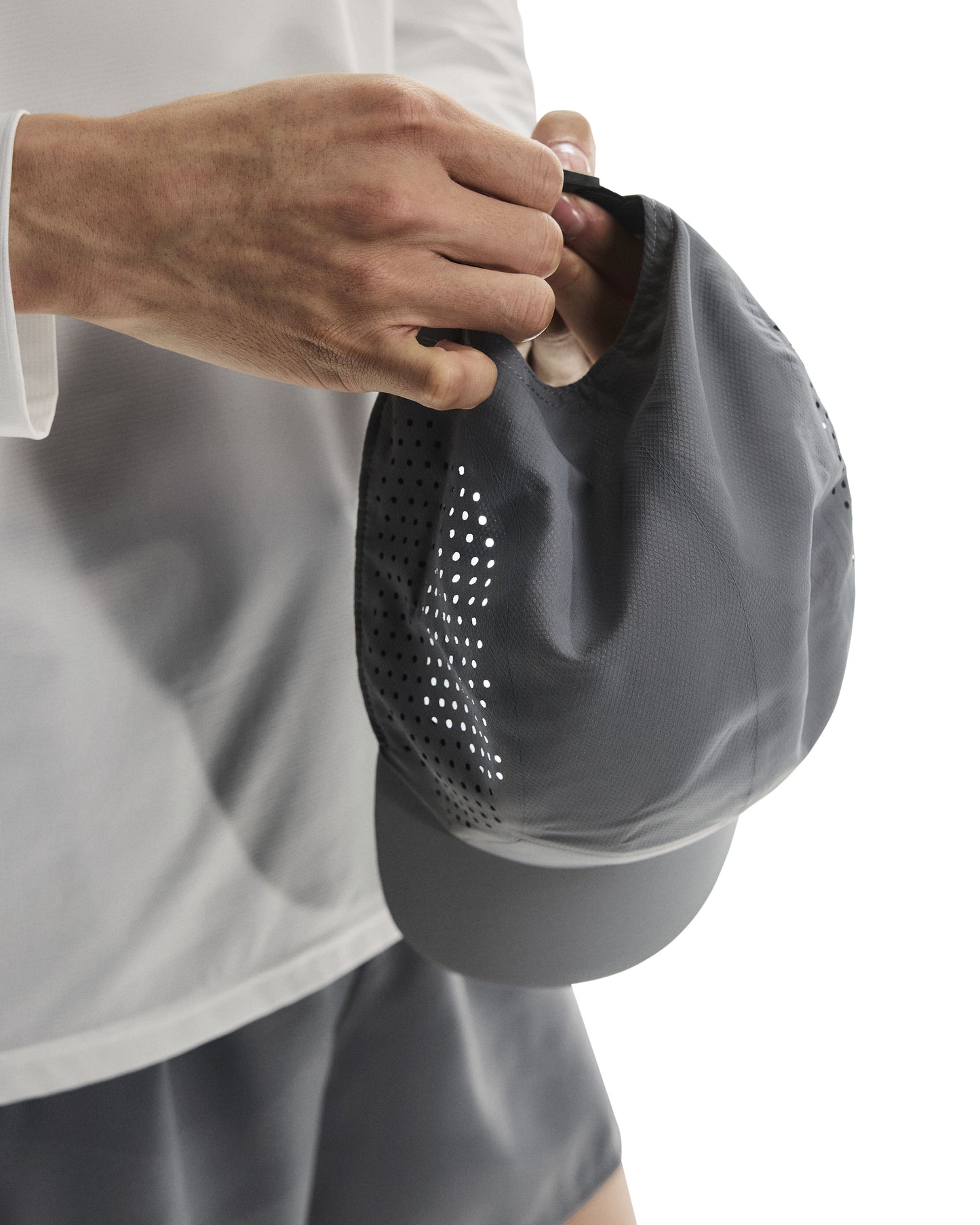 On Running Lightweight Cap