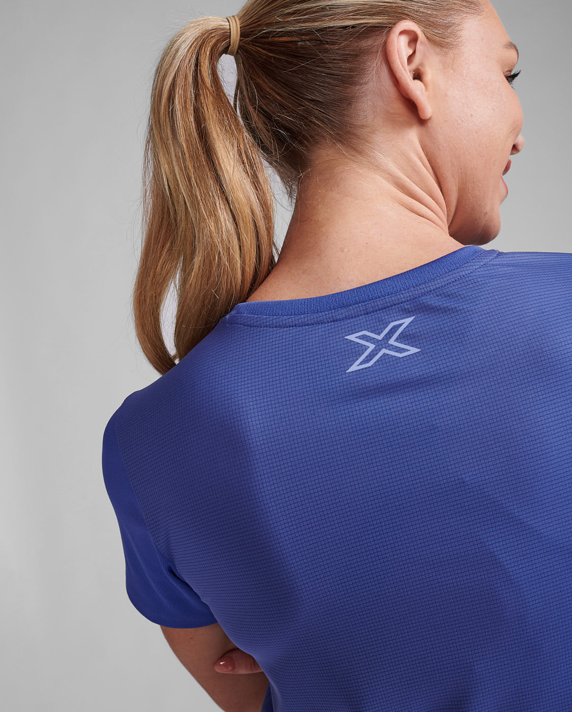 2XU Women's Aero Short Sleeve Tee | Marlin/Hydrangea Reflective | Final Sale