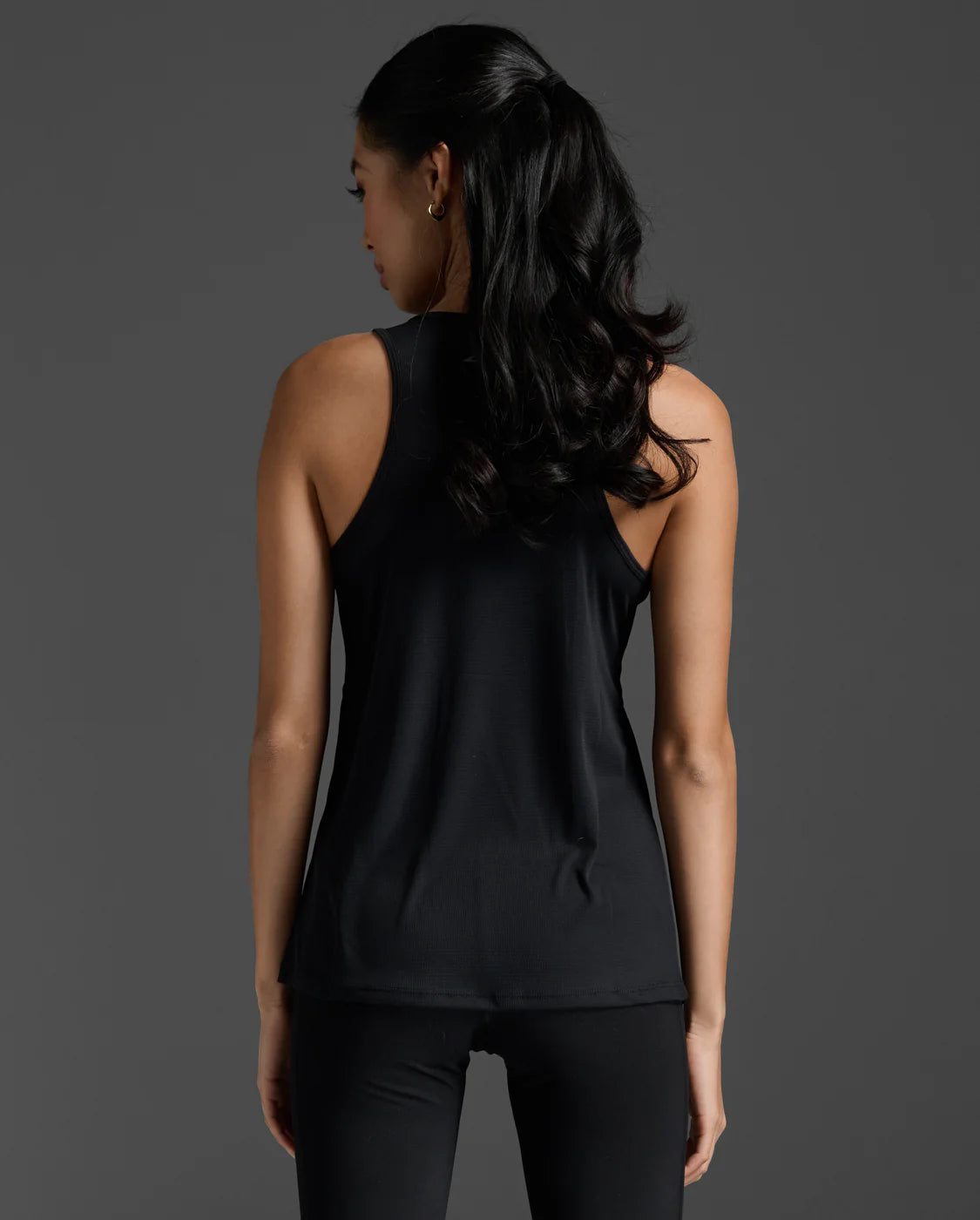 2XU Women's Aero Singlet | Black/Silver Reflective