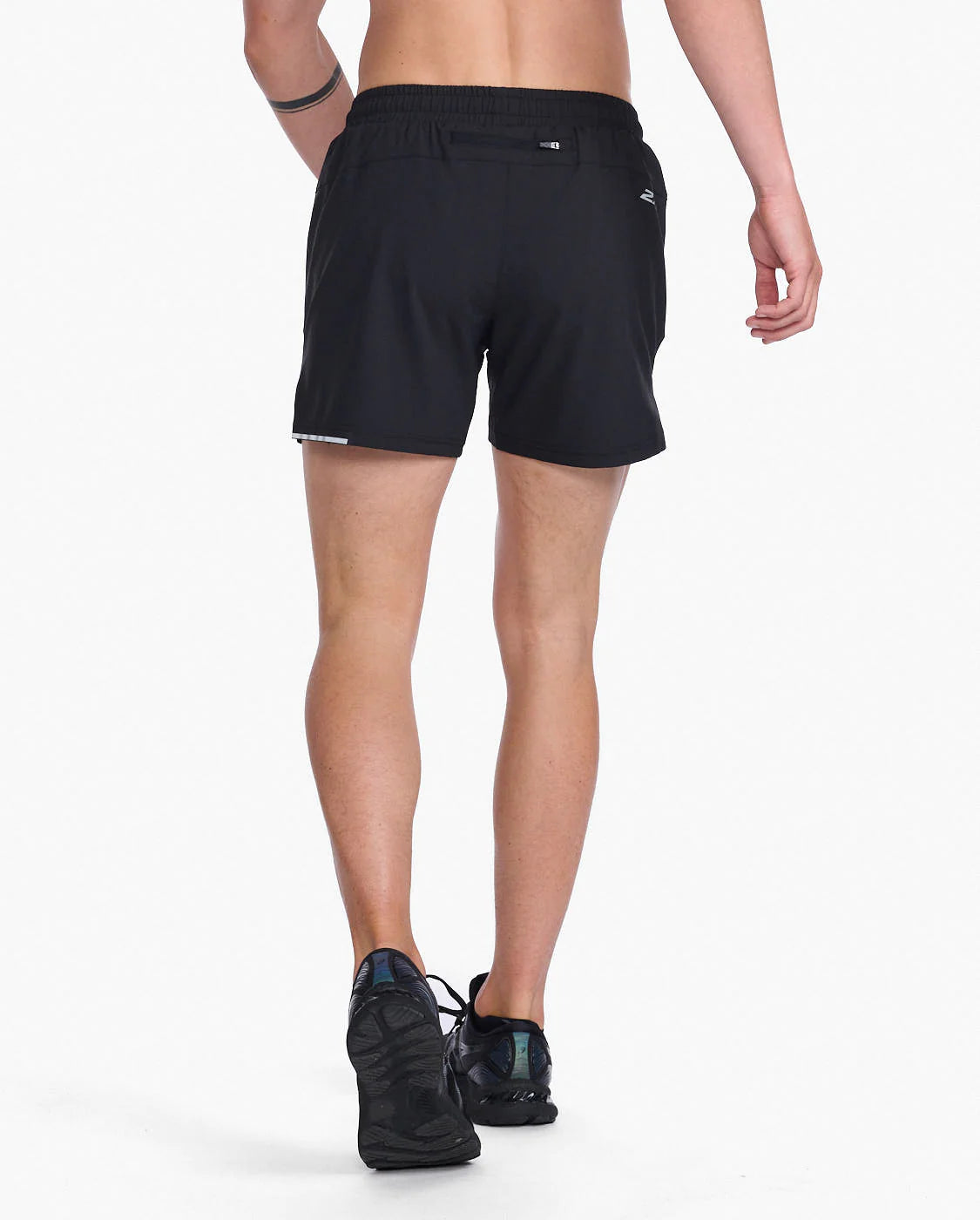 2XU Men's Aero 5 Inch Shorts